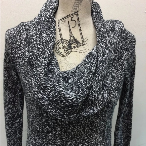 American Eagle Outfitters Women Cable Knit Cowl Neck Sweater S Black White - Picture 4 of 10